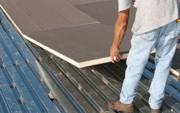 benefits of insulating Hornick flat roofing